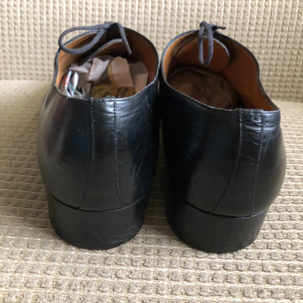 Gucci Men's Vintage  Black Leather Oxfords - Picture 4 of 15